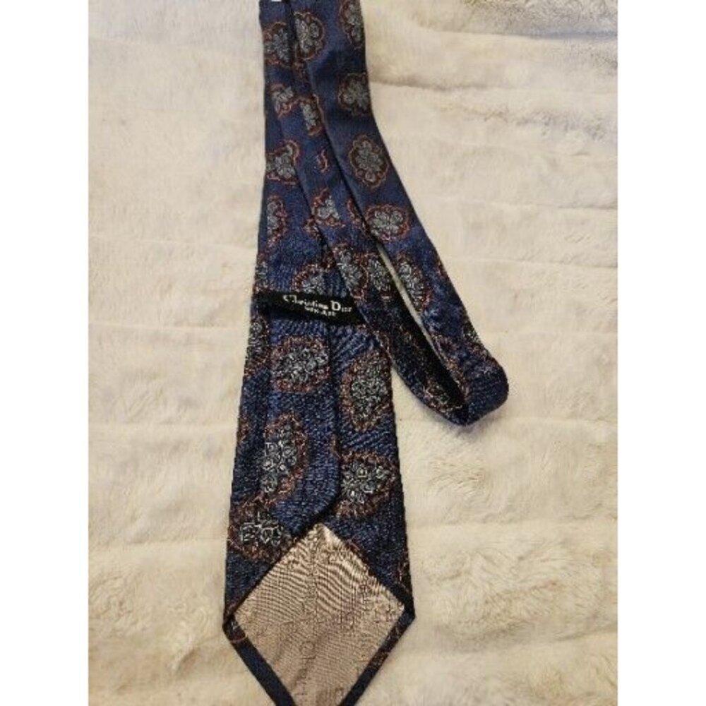 Christian Dior Navy Blue w/ Floral Pattern 100% Silk Necktie Made in Italy - Picture 2 of 3